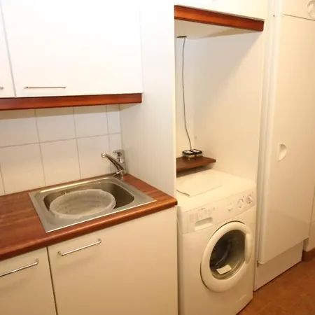 Appartement Omakotitalo 4-6 Hengelle - House à Lahti Extérieur photo