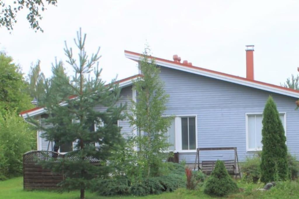 Omakotitalo 4-6 Hengelle - House * Lahti